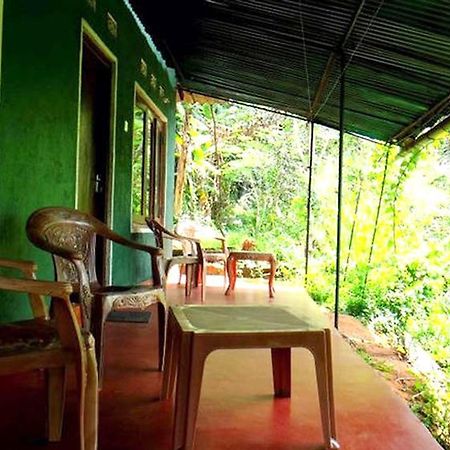 Haniffas Holiday Inn Kandy Zewnętrze zdjęcie